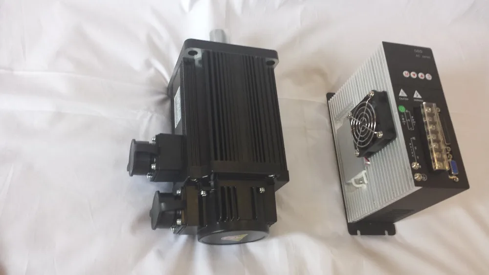 Best price great quality Servo motor set :4N.M 1.2KW 3000RPM AC 110ST-M04030 with Matched Servo Driver and free wiring Best price great quality Servo motor set :4N.M 1.2KW 3000RPM AC 110ST-M04030 with Matched Servo Driver and free wiring