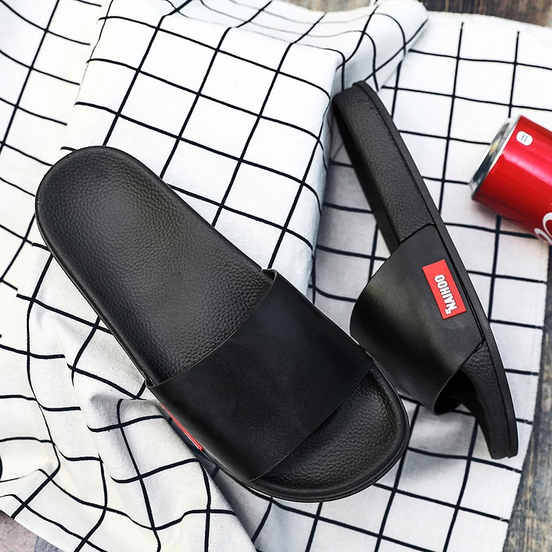 

LettBao 2018 New Men Solid Flat Bath Slippers Summer Sandals Indoor & Outdoor Slippers Zapatos De Hombre Fashion Men Slides