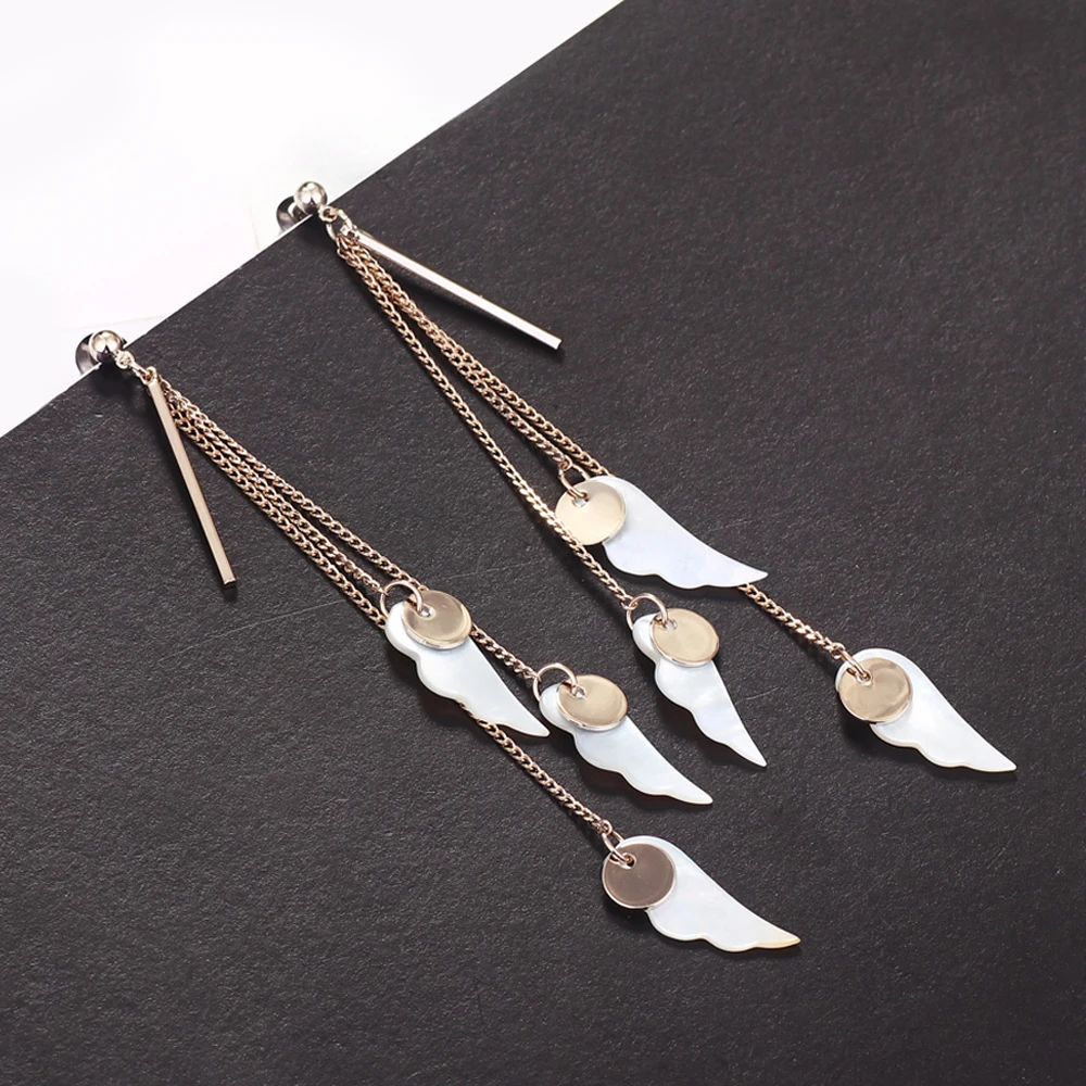 

Long Shell Pieces Feather Charms Drop Earrings For Women Birthday Popular Metal Perforated Piercing Tassel Jewelry DWE756