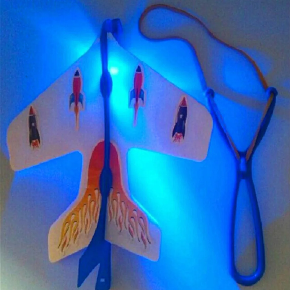 

1Pc Flash Ejection Cyclotron Light Plane Slingshot Aircraft Plastic For Kid Color Random