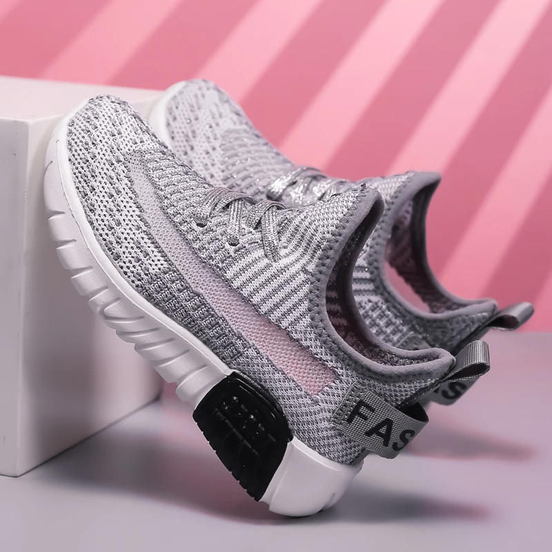 

30%OFF Summer Super Light Gypsophila Kids Running Shoes 350 Noctilucent Boost Air Breathable Children Sneaker Boy Girls Trainers