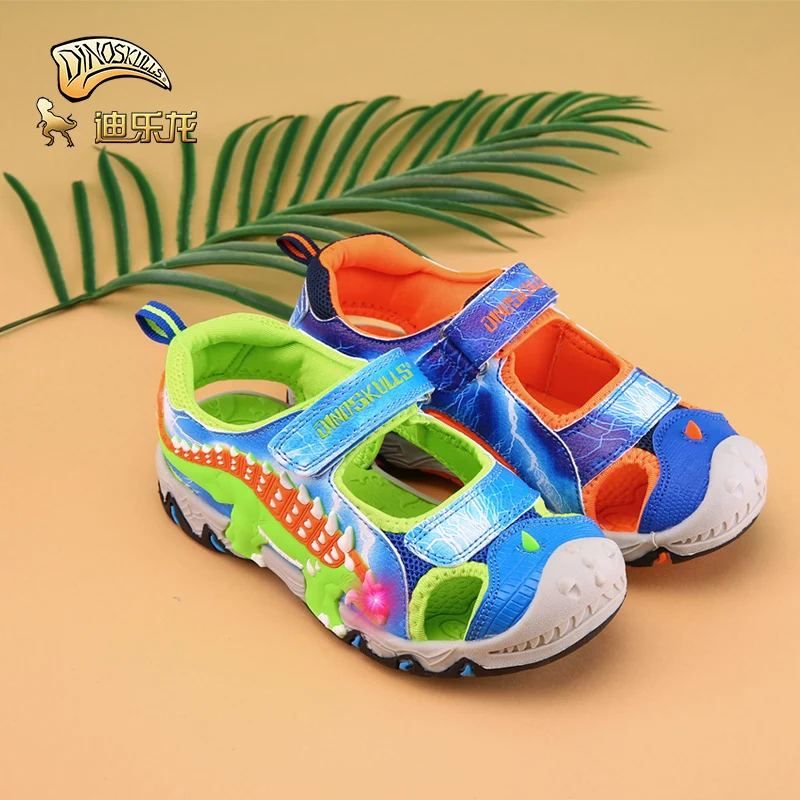 DINOSKULLS/летние сандалии для мальчиков; Светящиеся кроссовки с динозавром; Светодиодный; пляжные сандалии; кожаная резиновая нескользящая детская обувь;#28-#34