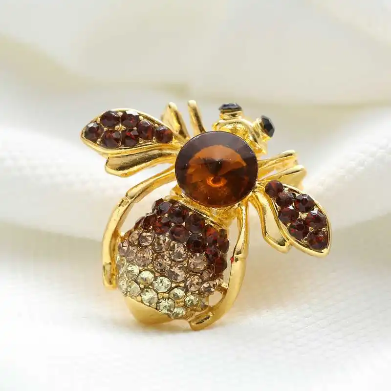 

Lovely Brooch Cheap Men Fashion Wholesale Jewelry Brooches Gift Rhinestone Bee Brooch Accessories Creativity Alloy New Women