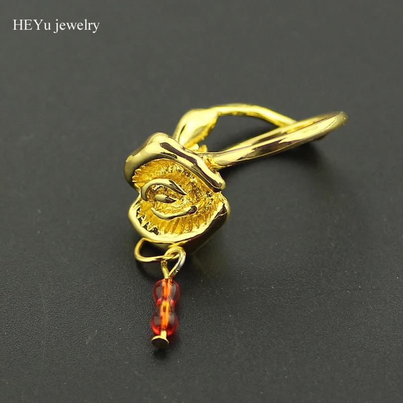 Customized Jewelry Beauty and The Beast Rose Design Engagement Ring