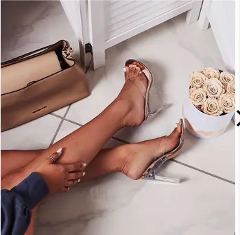 

Fashion women's shoes 2019 new woman sandals toe clamping slippers shoes crystal heels transparent PVC block high heels shoes 40