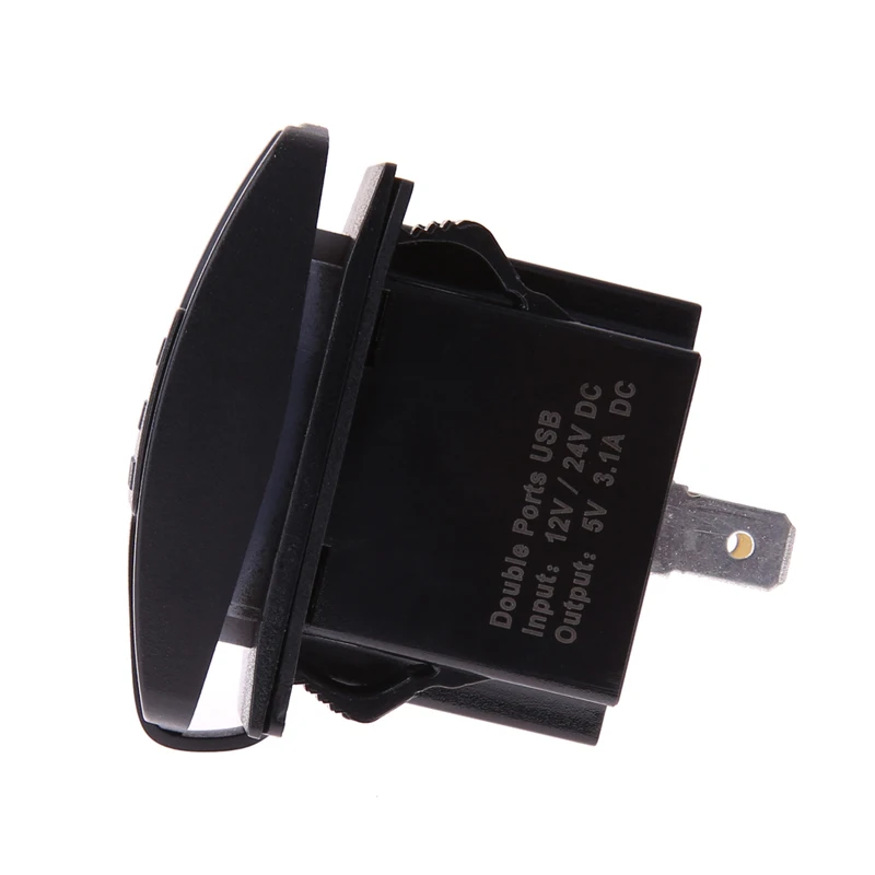 Универсальное зарядное устройство с двумя USB портами для мотоцикла и