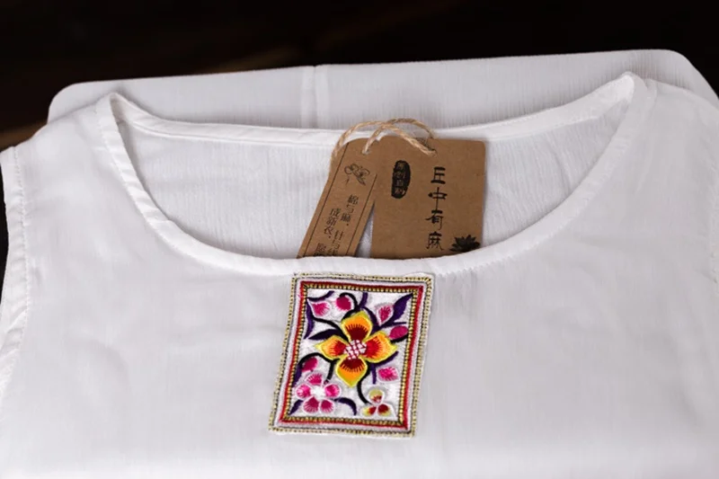 4399364927_1905354761