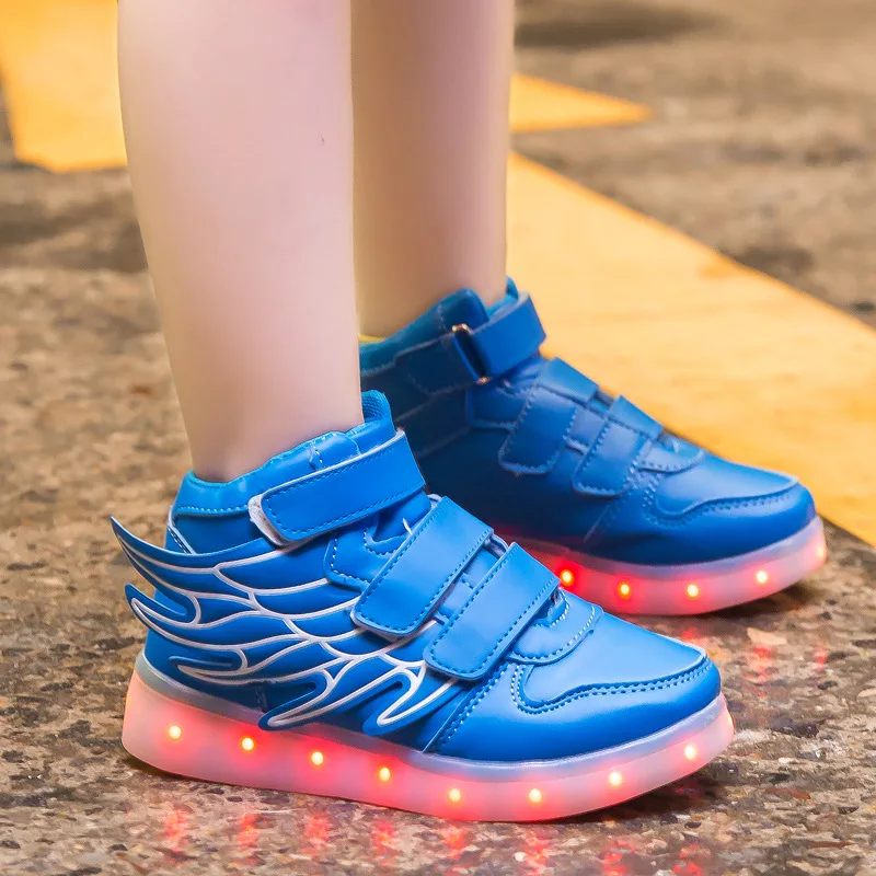 Scarpe da ginnastica leggere a LED per bambini Scarpe luminose a 4 ruote con ruote Luci ricaricabili per ragazze Ragazzi Donne Scarpe per pattini a rotelle per bambini  1501
