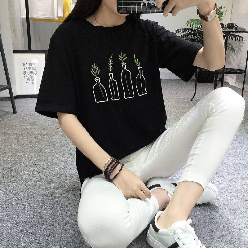 Кореянка в худи