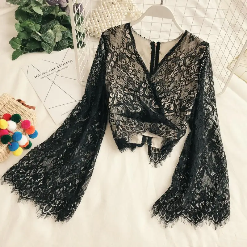 

2018 new fashion women's lace blouse shirt autumn retro V neck long flare sleeve lace shirt