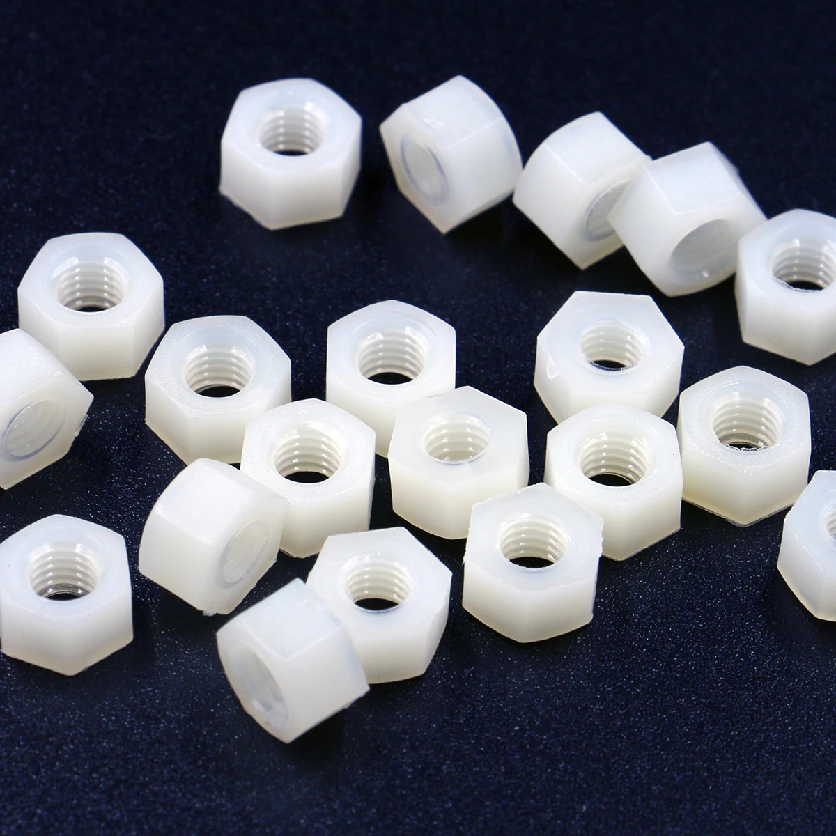 tornillos de cabeza Phillips de madera Luchang M4 tornillos para muebles tornillos de madera de dientes gruesos r/ápidos 200 tornillos autoroscantes de cabeza avellanada de zinc de color endurecido