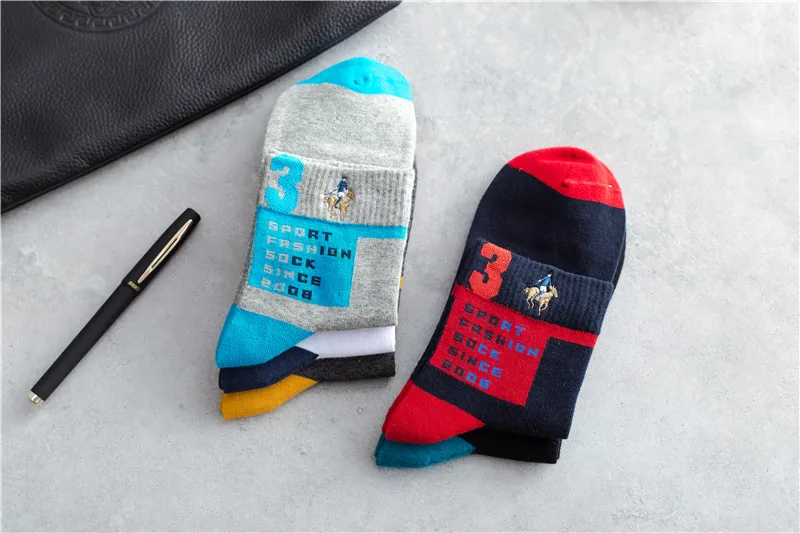 4510565407_889649093