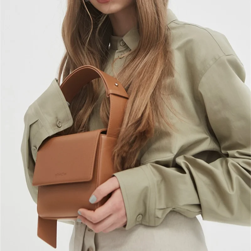 

Casual Wide Shoulder Strap Women Handbag Retro Pu Leather Messenger Bag Lady Chic Soild Color Shoulder Bag Fashion Crossbody Bag