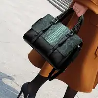 New ladies Vintage Leather Handbags Big Women Tote Bags Female Designer High Quality Office Ladies Shoulder Messenger Bag