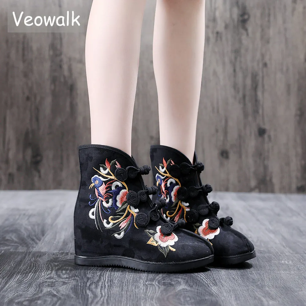 

Veowalk Chinese Embroidery Women Canvas Short Ankle Boots Hidden Wedge Heel Vintage Ladies Platform Winter Autumn Booties Shoes