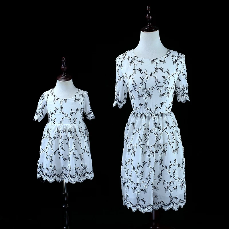 Summer brand white black mom baby girls beach dress family clothing