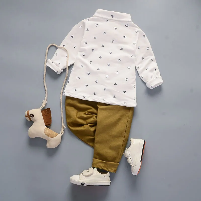 Весенний комплект одежды для новорожденных мальчиков, Модная хлопковая Футболка для малышей + штаны, 2 предмета, костюмы джентльмена для