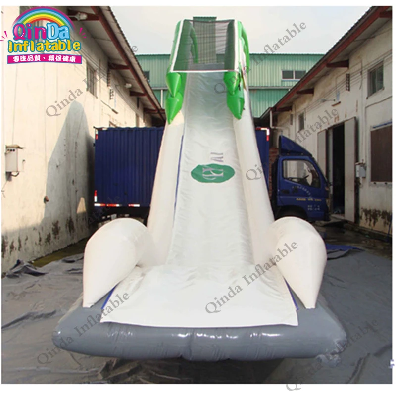 inflatable yacht slide44