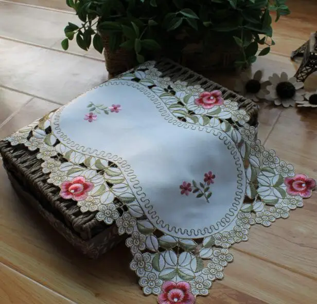 الفاخرة الدانتيل والتطريز الجدول مكان حصيرة القماش القهوة سادة كوب عيد الميلاد قاعدة لأكواب الشاي طبق تحديد الموقع شرب منديل المائدة الطعام...