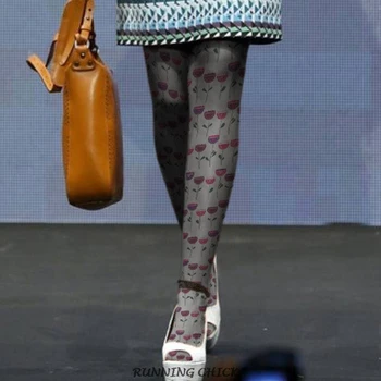 

Sweet printed pantyhose velvet bottoming socks