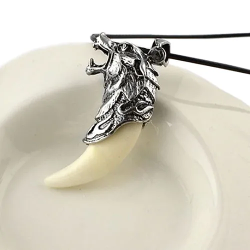 Cool Brave Men Wolf Head Tooth Pendant Necklace Domineering Jewelry Fashion Gift men's necklace mens chains