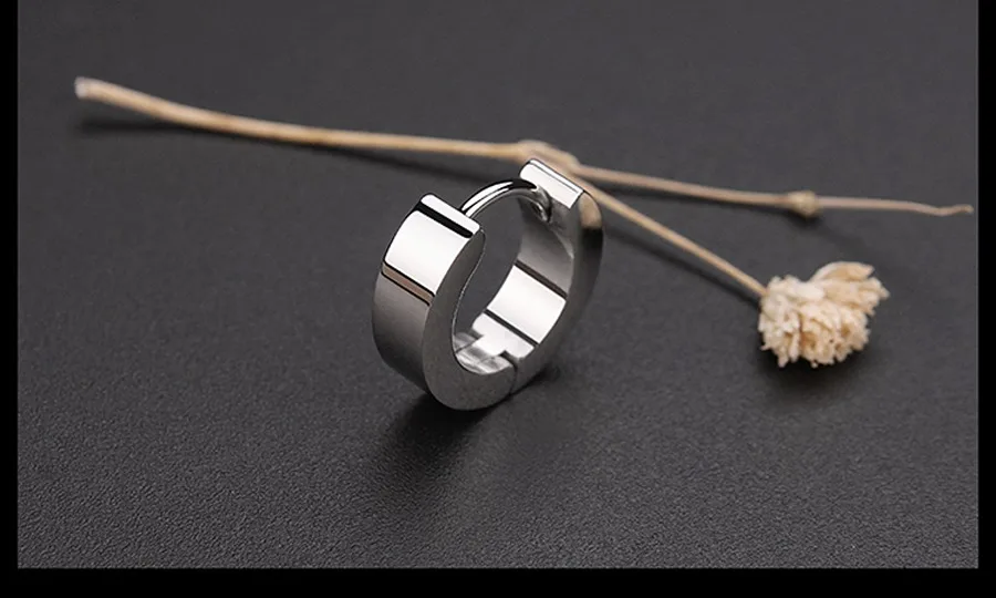 12-mens earrings