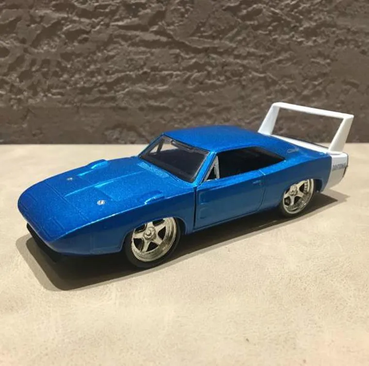 

1:32 scale alloy model car, high simulation Dodge Charger 1969, metal casting,collection model vehicle, free shipping