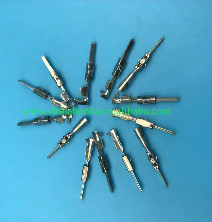 

Free shipping 50 PCS 1.5mm male Crimp terminal Connectors for Car,car terminals 17-20 AWG,0.5~1 mm2