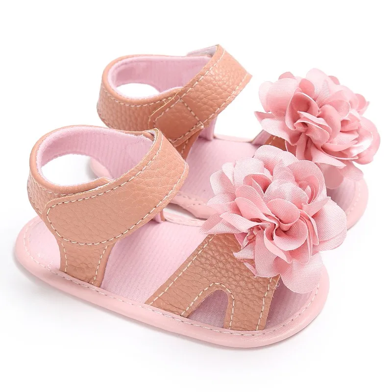 Летние милые девочки Принцесса цветов кроватки младенческой малыша мягкой подошве сандалии новые D