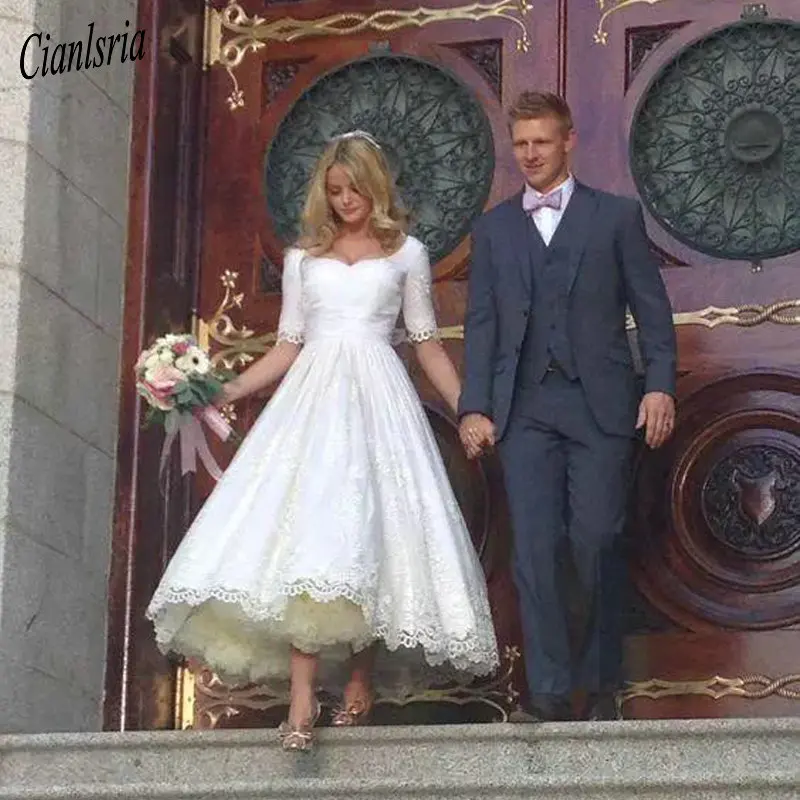 

2019 New Simple Short A-Line Wedding Dresses Scoop Neck Lace Appliques Half Sleeves Ankle Length Sexy Plus Size Custom Made