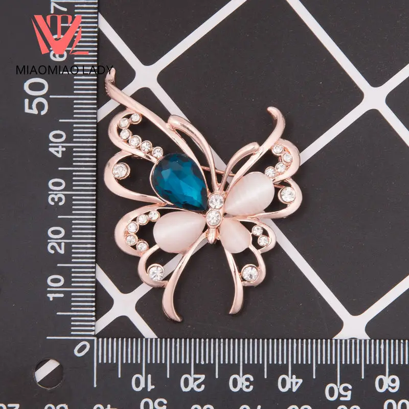 Set Brooches