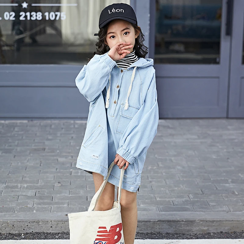 

girls denim jacket 4-13 years old Cotton Washed Hooded trench coat kids outwear Girls gift with top fashion Loose split hem hot