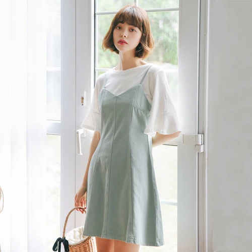 

Women Dress Summer 2019 Korean Style Cute V Neck High Waist A Line Denim Spaghetti Strap Dress Green White Jeans Dress D462