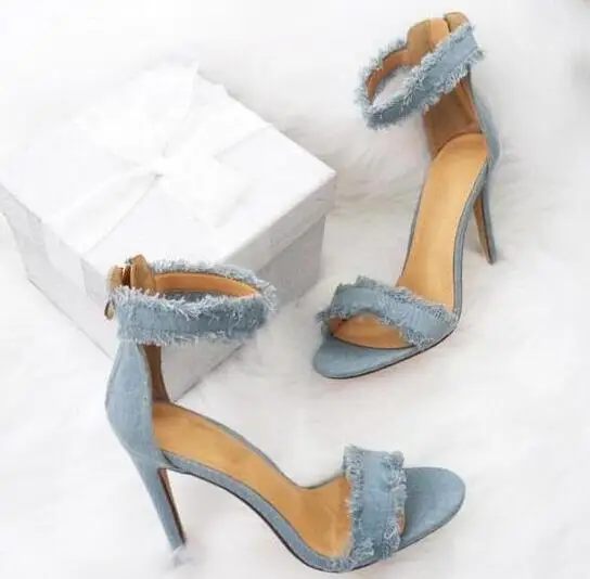 

2017 Summer Hot Blue Distressed Denim Open Toe Sandals Ladies Fashion High Heels Zipper Back Female Dress Shoes Sexy Stiletto