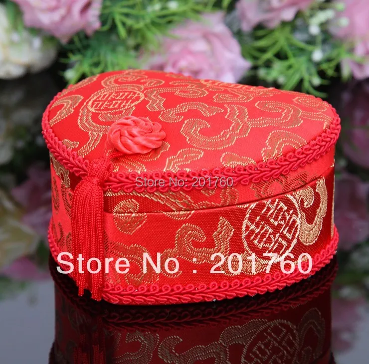 

2015 Wedding favor boxes gift with Chinese characteristics silk satin face bags heart candy box 10 PCS/lot free shipping