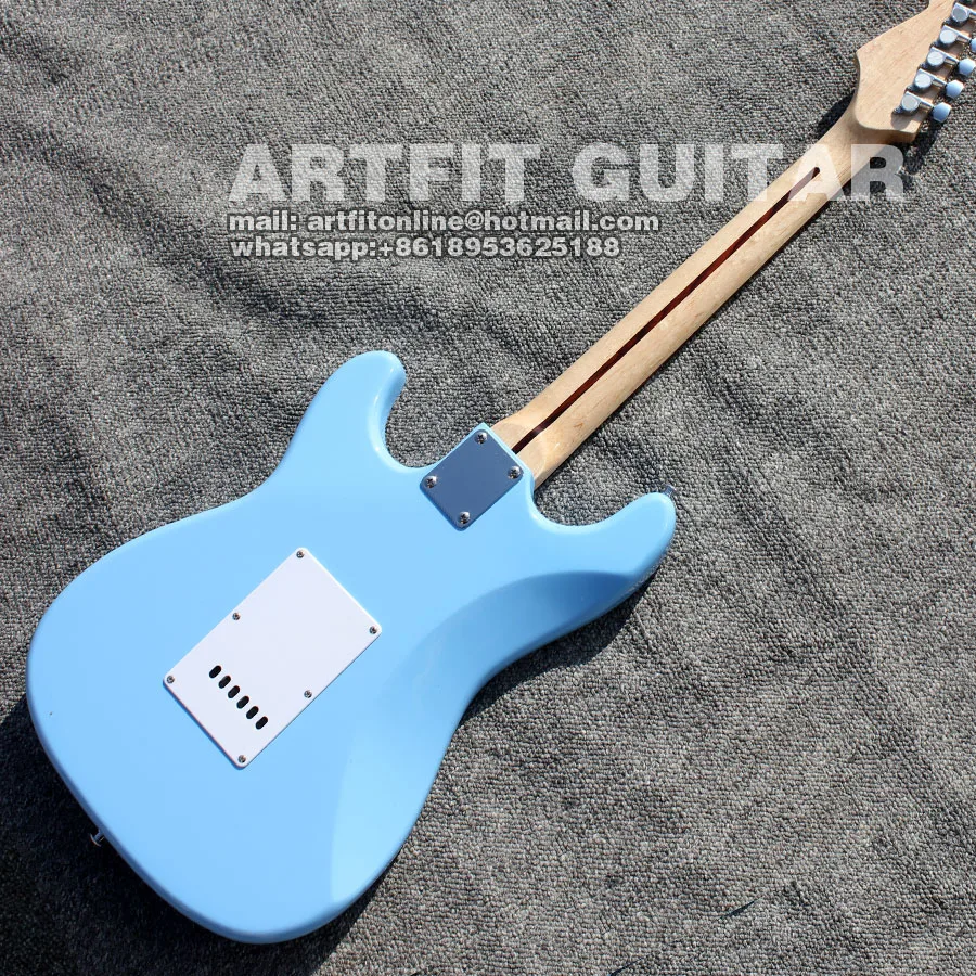 Giggle ST Небесно голубой твердой древесины Реплика Электрический гитары Высокое качество китайские Музыкальные инструменты Guitare