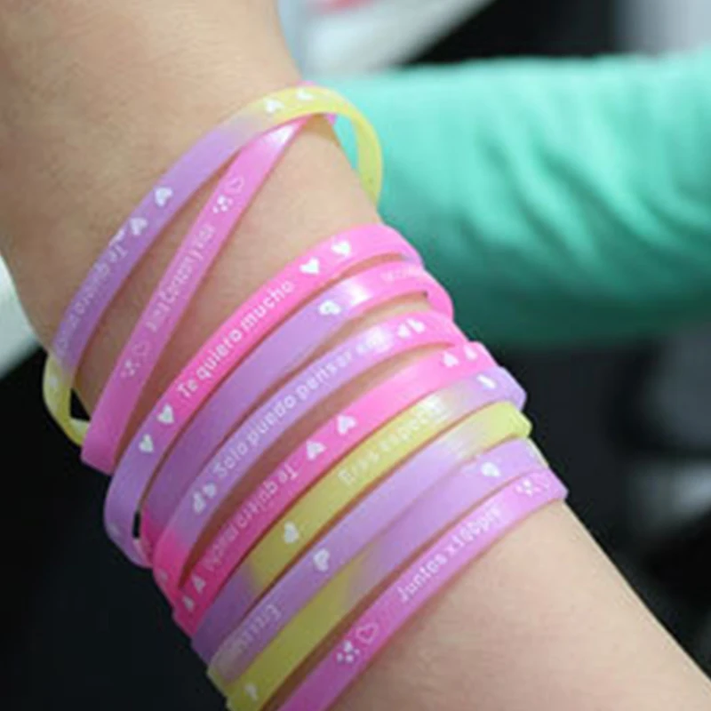 1pcs Cute love Noctilucent Silica gel wristband movement bracelet