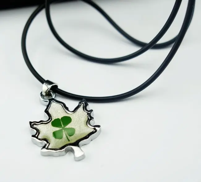 20pcs St. Patrick's Day green leaf design real four CLOVER charm necklace clover pendant | Украшения и аксессуары