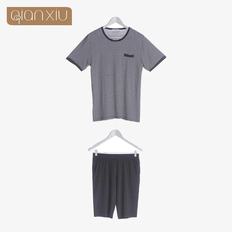 Qianxiu пижамы для мужчин летние полосы Большой размер пижамы мужчины с коротким рукавом брюки пижамы установить