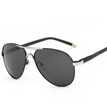 Viodream горячая распродажа мужские высококачественные поляризованные солнцезащитные очки для вождения вне двери солнцезащитные очки UV 400 модные очки с коробкой