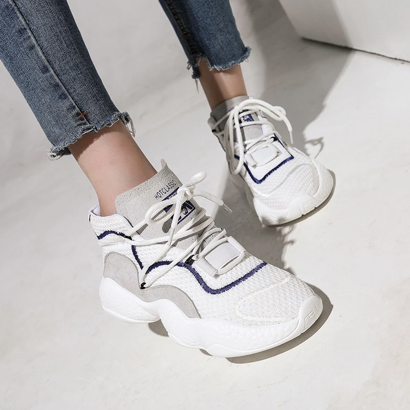 

2019 Mesh Breathable Casual Shoes Women Sneakers Breathable Running Jogging Lace-Up Beginner Female Sneakers Women Sport Shoes
