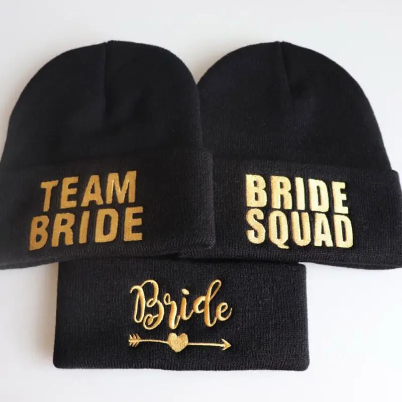 Зимняя вязаная шапка с манжетами для свадебной команды, женские вечерние шапки с золотыми вышитыми буквами, лыжная Теплая эластичная шапочка