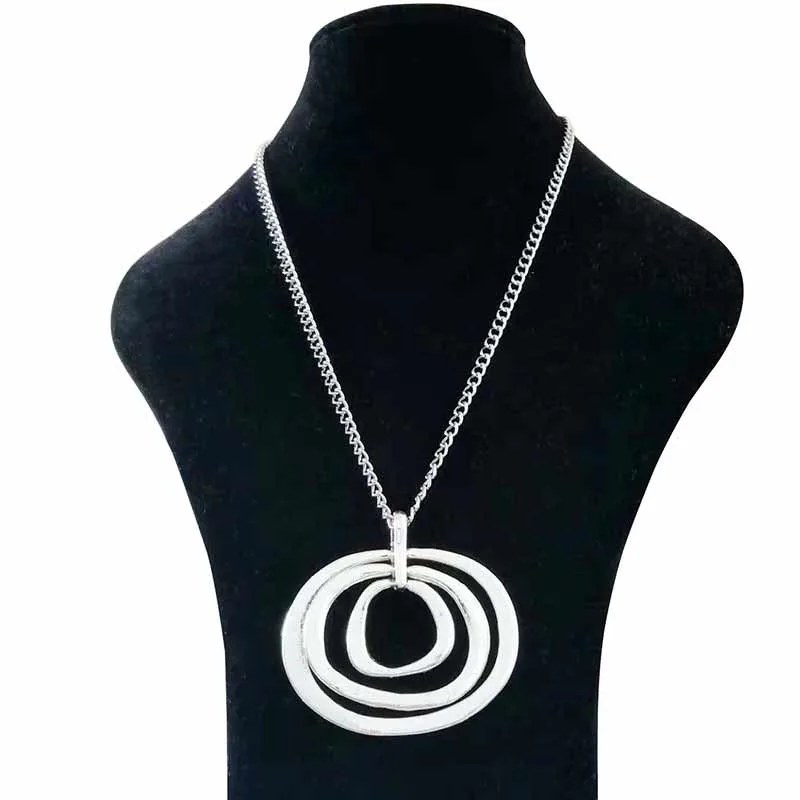 

1 x Fashion Antique Silver Statement Abstract Metal Large Irregular Circles Pendant Necklaces on Long Link Chain Lagenlook 34"