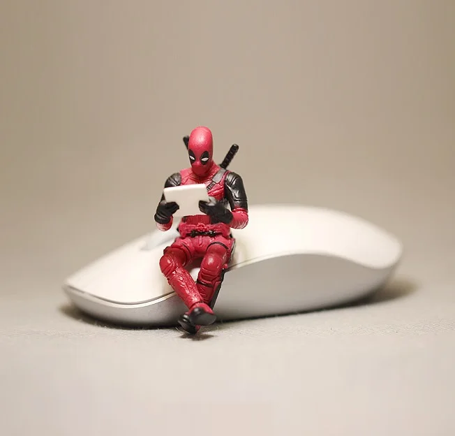 NEW X-Men Deadpool 2 Action Figure Sitting Posture Model Anime Mini Doll PVC 
