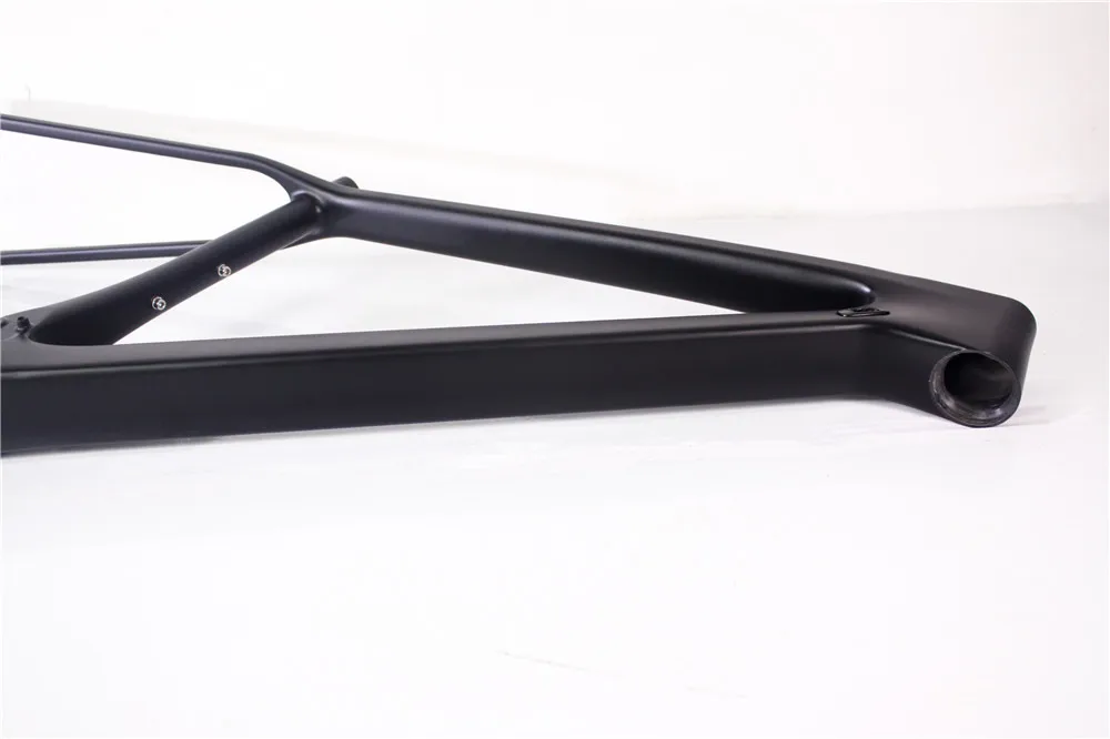 Excellent 2019 new carbon MTB bike bicycle frame made in China carbon fiber T1000 customized frame BSA/BB30 UD mountain bike frame 10 Excellent 2019 new carbon MTB bike bicycle frame made in China carbon fiber T1000 customized frame BSA/BB30 UD mountain bike frame 10