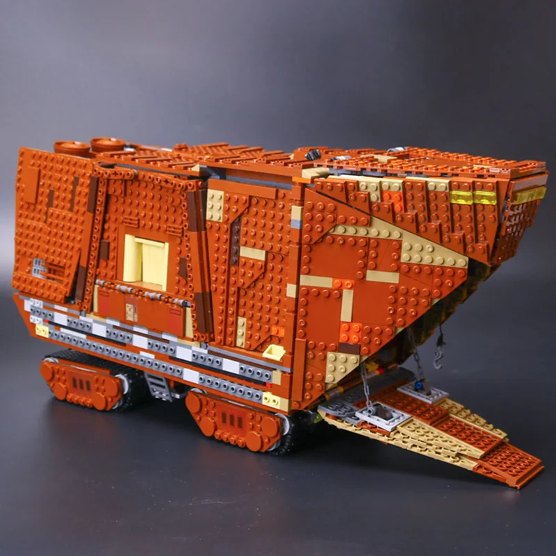 

Lepin 05038 Star Plan Force Awakens Sandcrawler Awakens Model Building Kit Blocks Brick Christmas Toy legoyee 75059