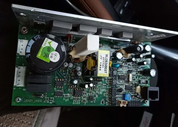 E8000  