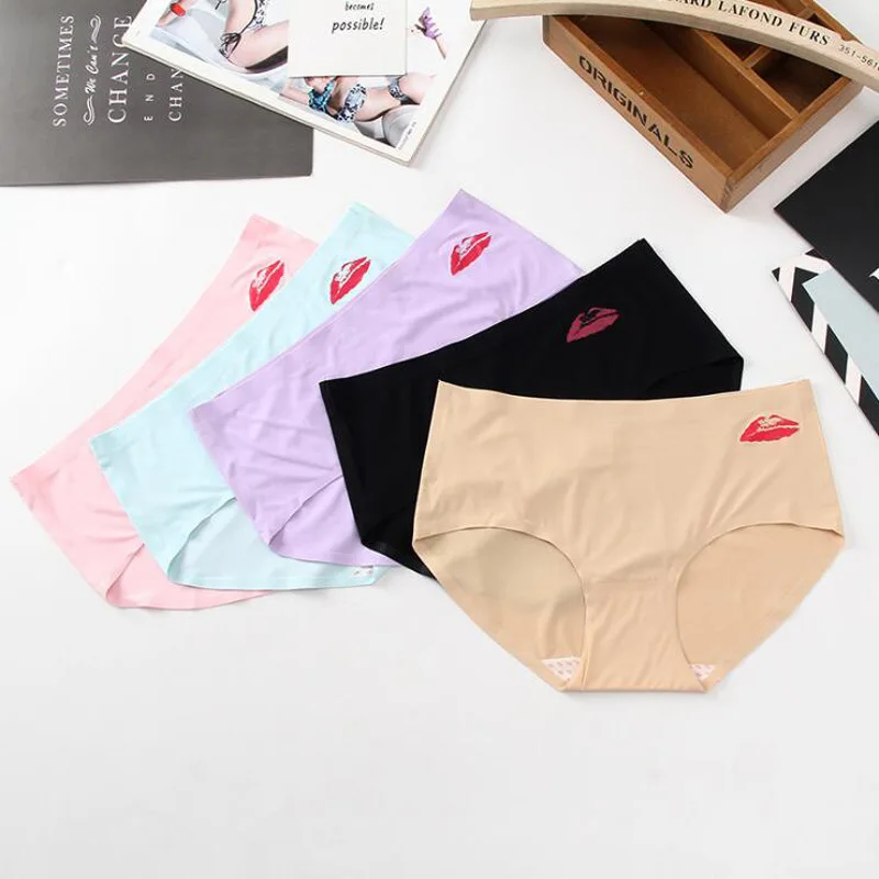 

Sexy Pants Women's panties Seamless ice silk ropa interior femenina waist breathable girl underwear women's tanga panties Casual