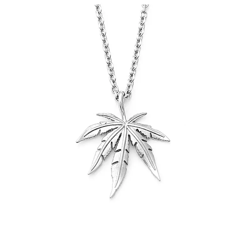 

Hip-hop Hemp Leaf Multi-layer Titanium Steel Necklace Personality Stainless Steel Geometric Type Maple Leaf New Blade Chain