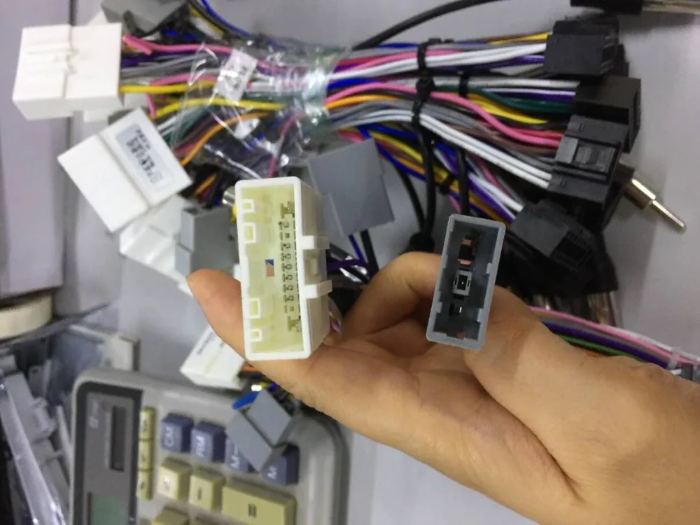 

NEW Universal 2din Android Car Radio Power Cable Harness ISO Suitable LEXXSON Rhythm EZONETRONICS for Toyota Nissan
